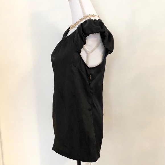🆕Express Black Short Sleeve Blouse - Picture 4 of 6
